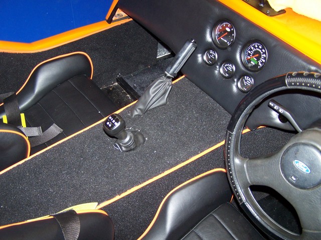 gearlever and hand brake 1