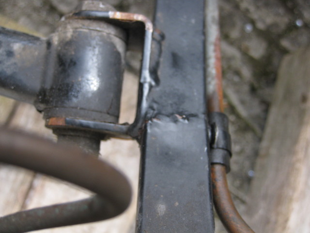 Cracked rear lower rail