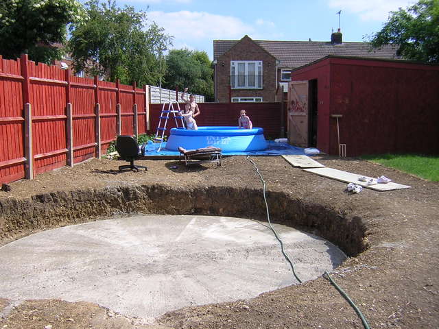 new pool goin in