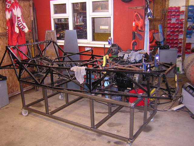 chassis stand