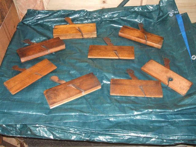 Collection of old woodworking planes 2
