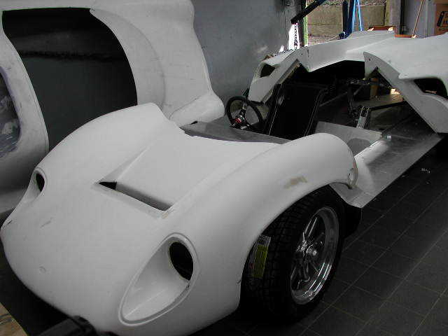 Lola T70 Front 3/4 Body Chassis