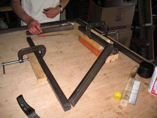 Jig for the front rails.  Fitting the rails is a total pain on this part.
