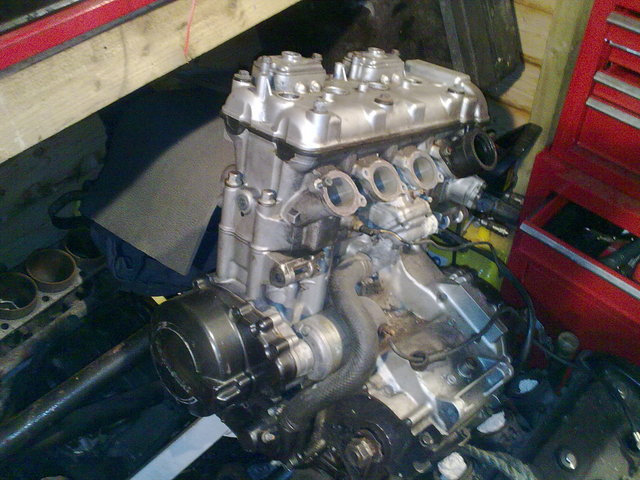 ZX6 Engine