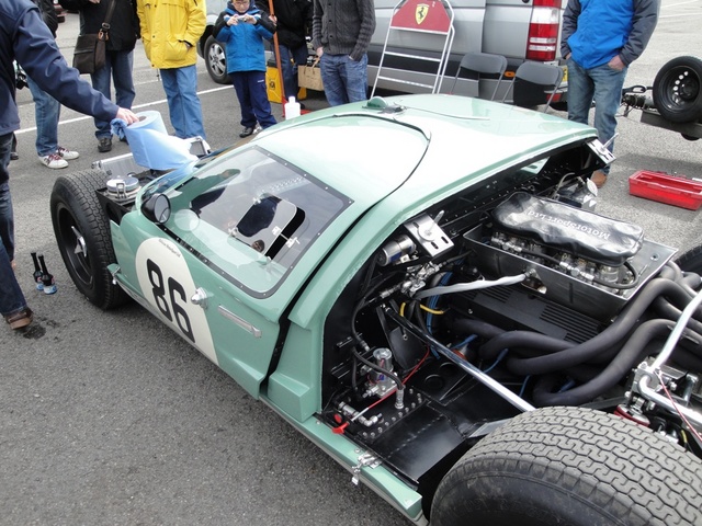 GT40 side