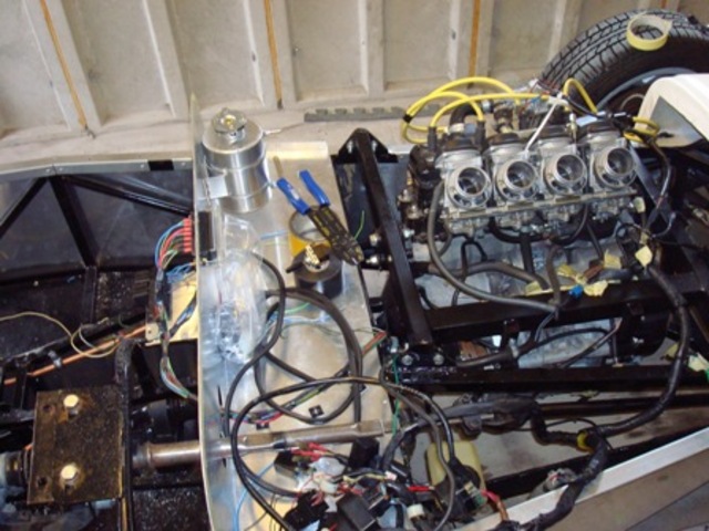 R1 Engine