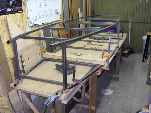 upper and lower chassis rails