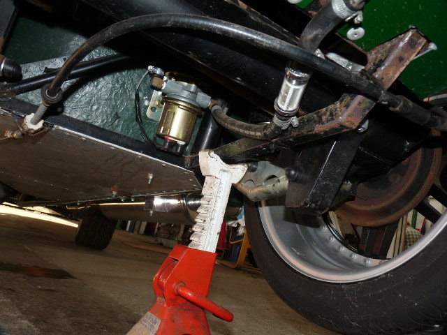 Rear suspension rh