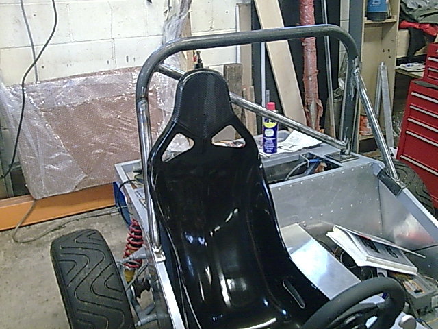 roll bar with full seat